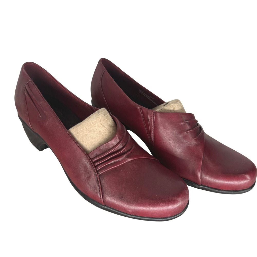Clarks Burgundy Leather Ruched Low Block Heel Loafers‎ Shoes 7.5 Wide Modest